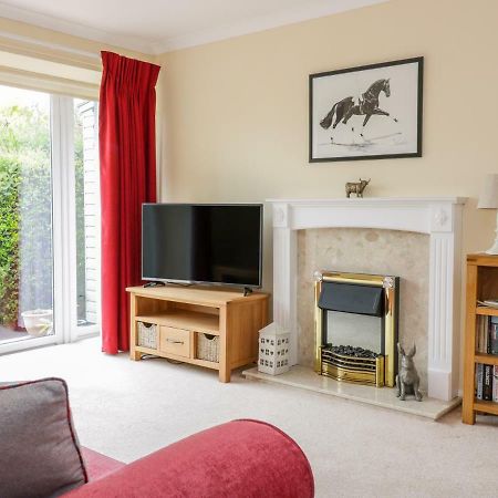 Iona Cottage Duns エクステリア 写真