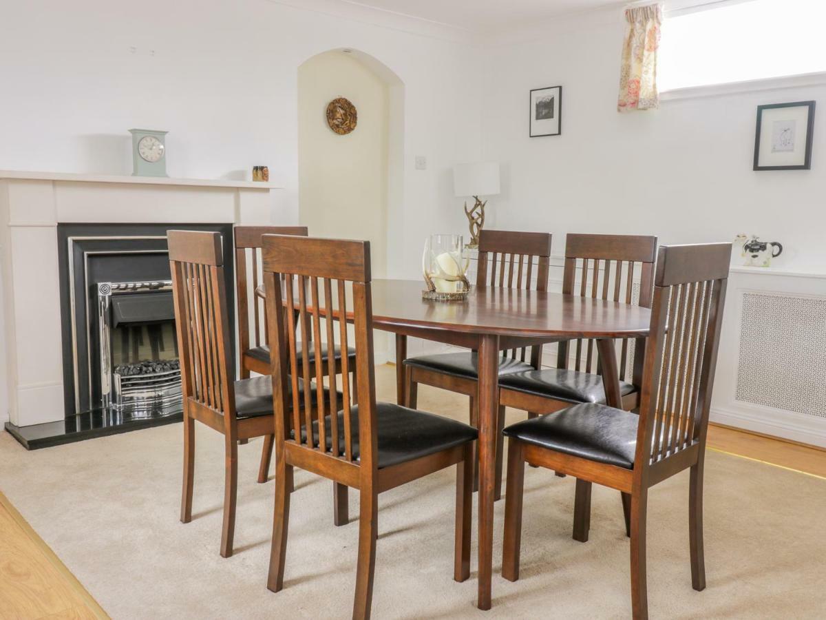 Iona Cottage Duns エクステリア 写真